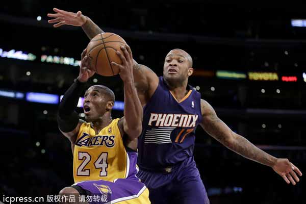 Lakers lose, again, after Kobe's return