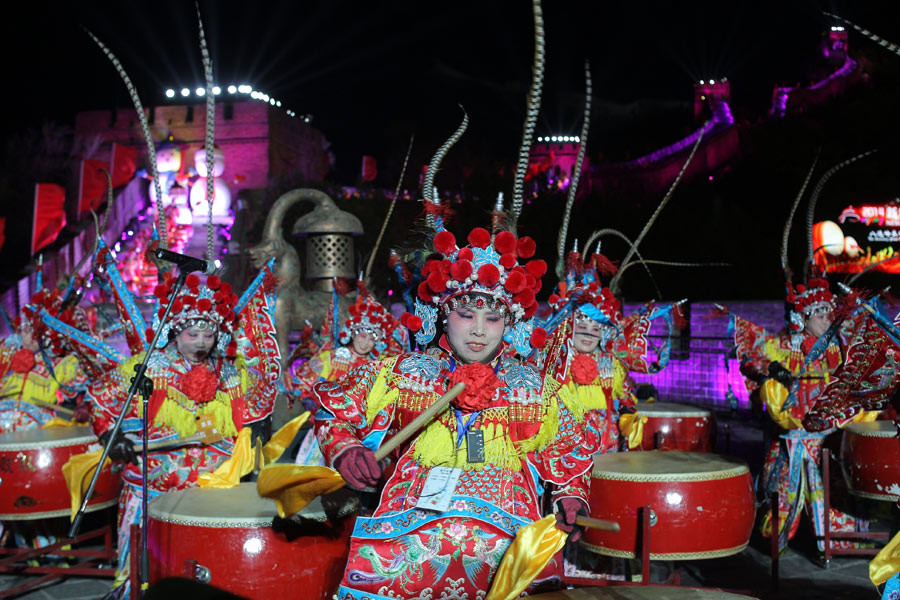 Revellers embrace the New Year at Great Wall