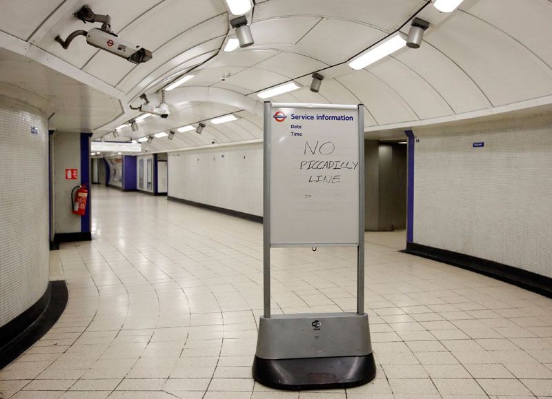 London tube strike causes travel chaos