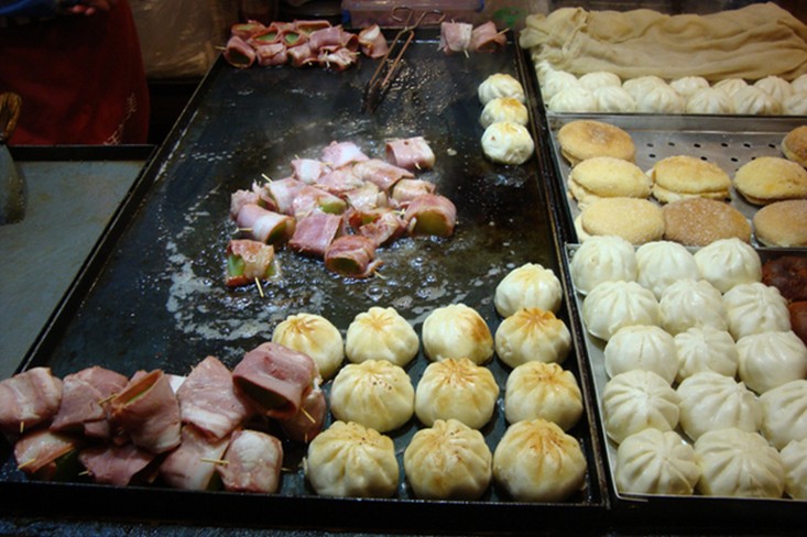 Local snacks in Lijiang night fairs