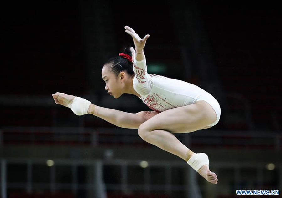 Chinese gymnasts take training session at Rio Olympic Arena