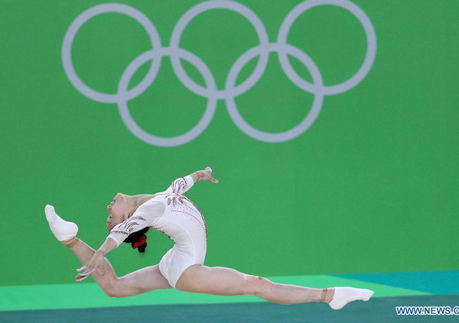 Chinese gymnasts take training session at Rio Olympic Arena