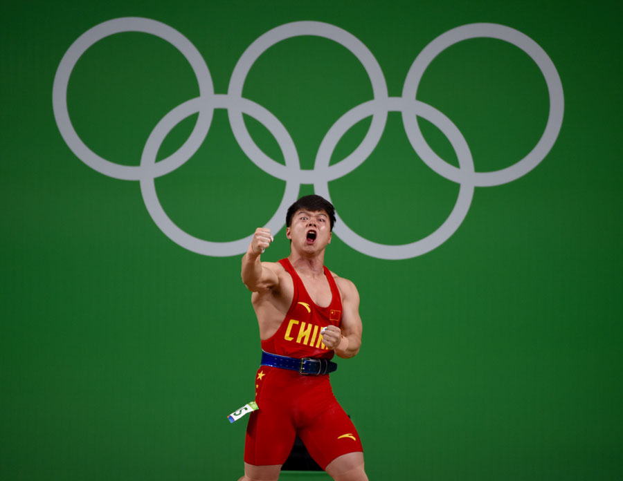 Chinese weightlifter Long smashes world record to win Olympic gold