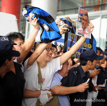 Chinese fans welcome Inter Milan to China