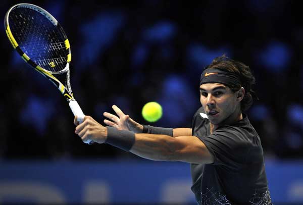 Fresh Federer plays down fuss over hectic schedule