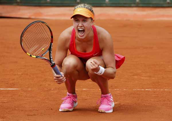 Bouchard sets up showdown with idol Sharapova