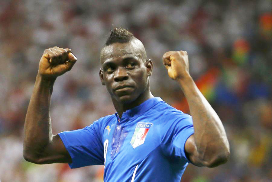 Balotelli goal gives Italy 2-1 win over England