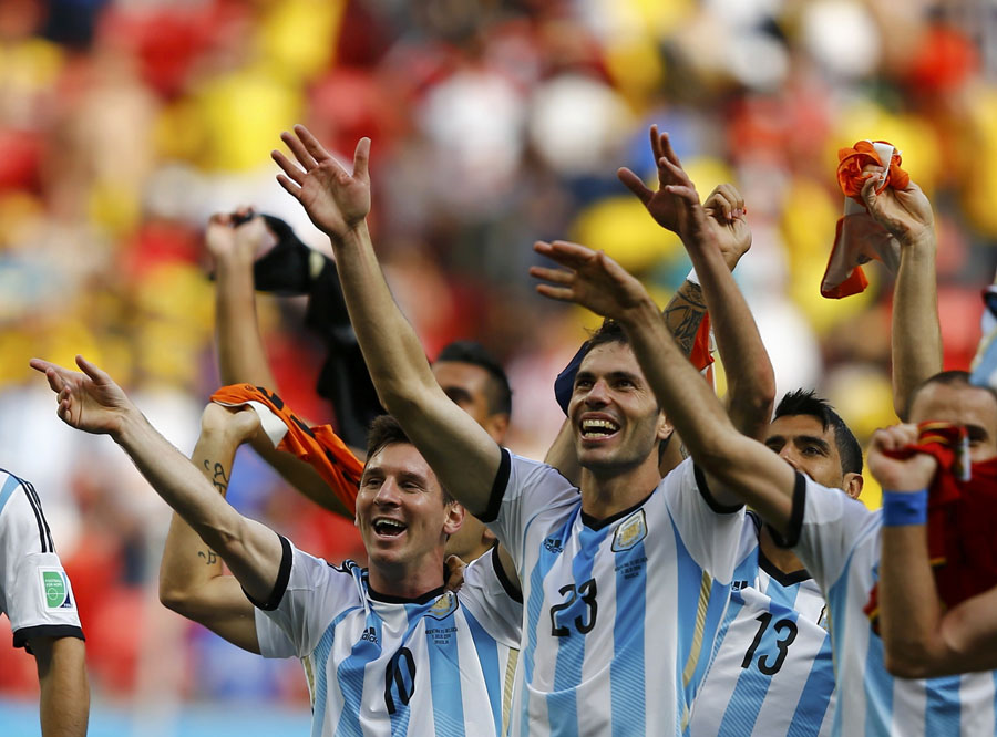 Higuain fires Argentina past Belgium into semis