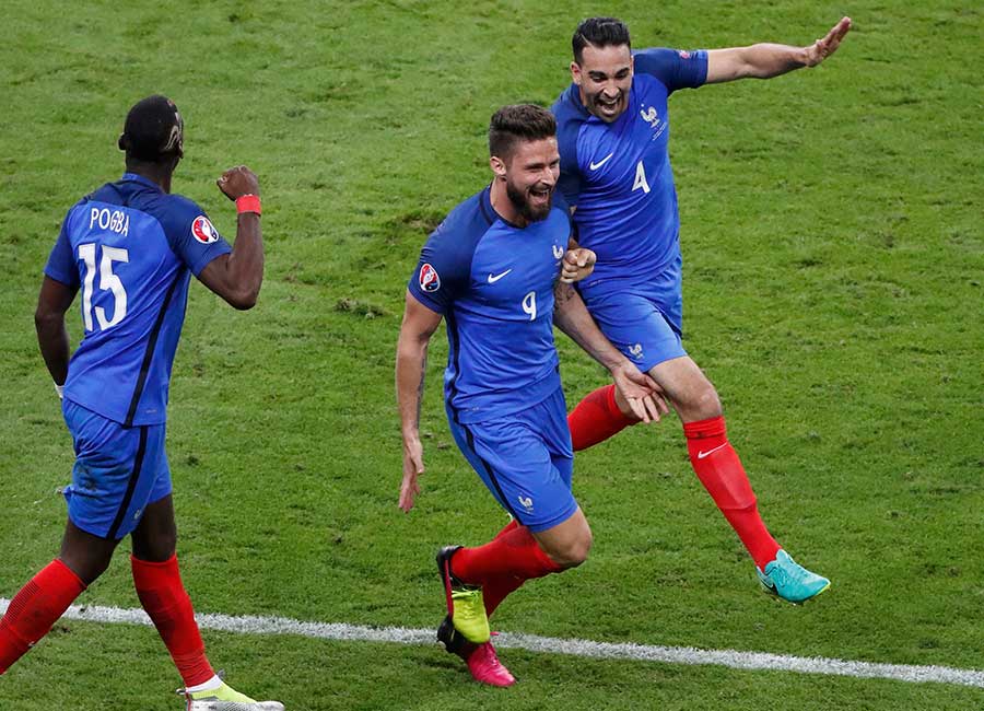 France 2-1 Romania: Euro 2016 opening game