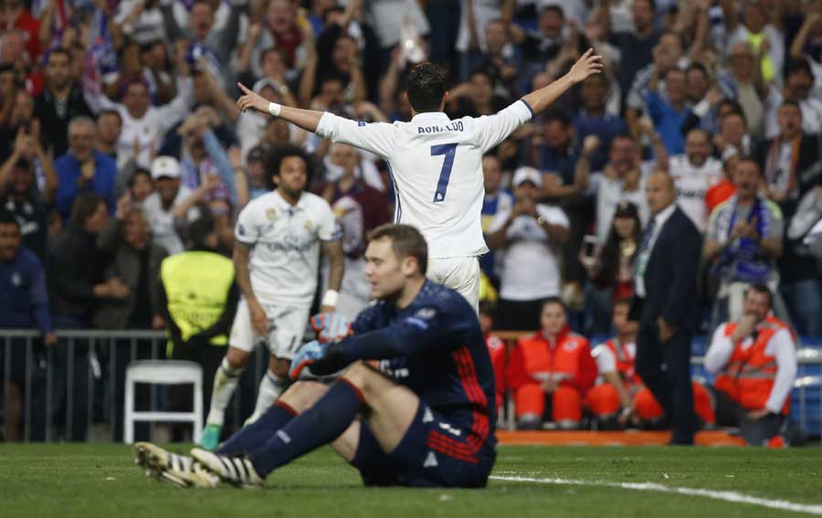 Ronaldo hat trick puts Madrid into Champions League semis