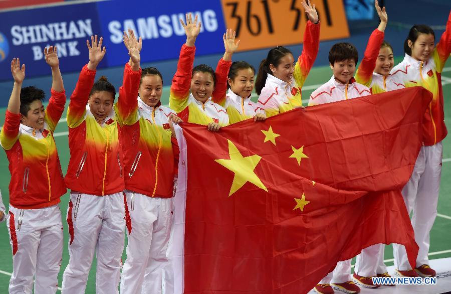 China claims title of Women's team match of Badminton event