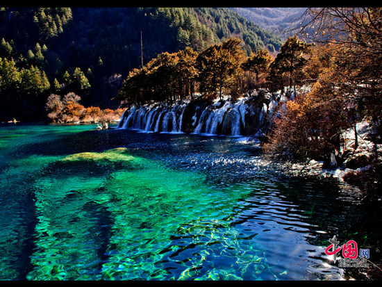 Amazing Jiuzhaigou Valley in winter