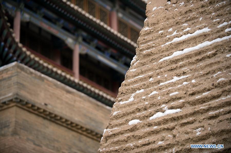 Snow scenery at Jiayu Pass scenic spot in N China