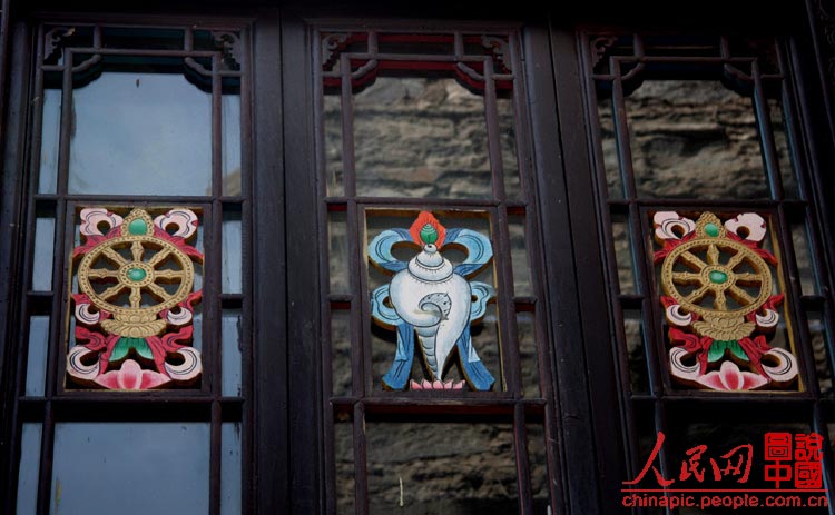 Ganbao Tibetan stone village in Sichuan