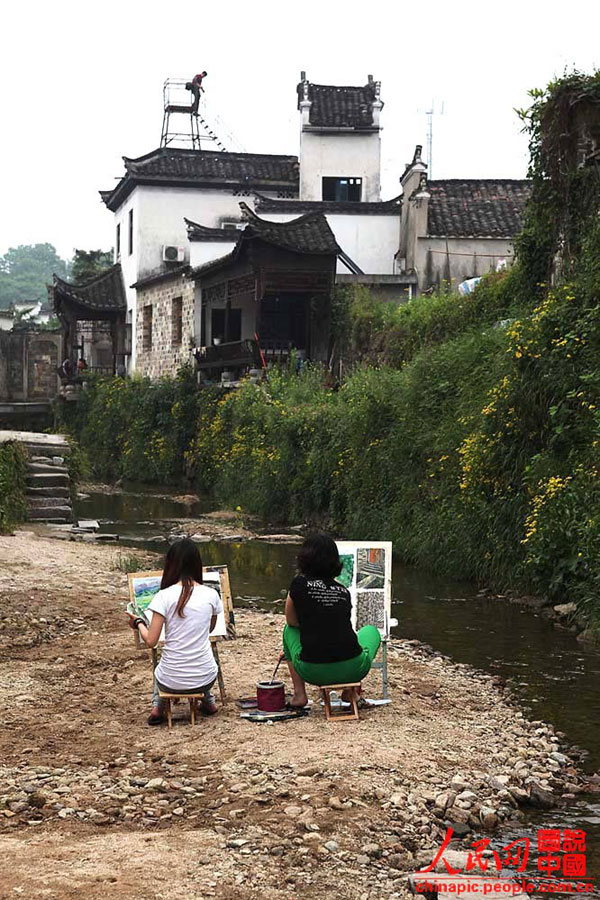 Zhaji ancient village, a lifelike ink painting in China's Anhui