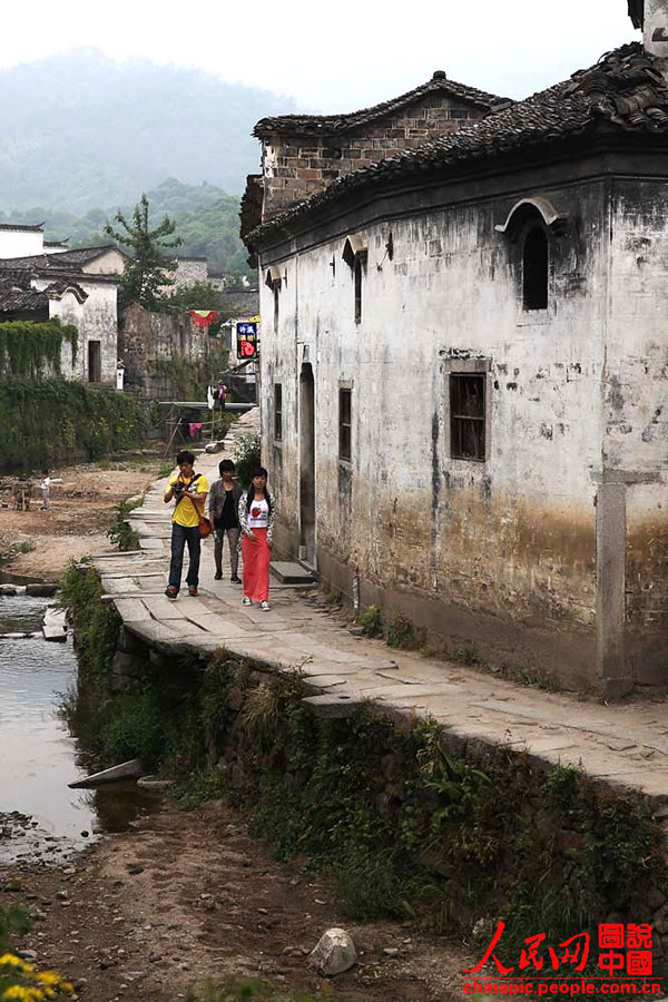 Zhaji ancient village, a lifelike ink painting in China's Anhui