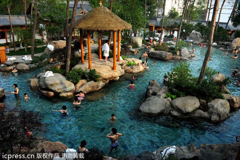 Top 10 hot springs in China