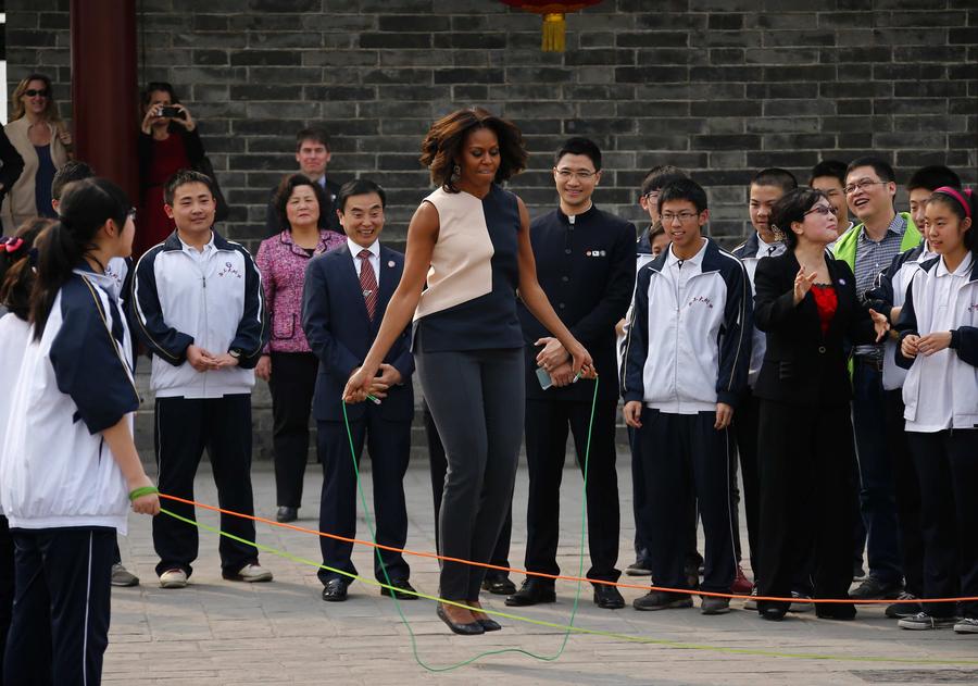 Michelle Obama visits City Wall in Xi'an