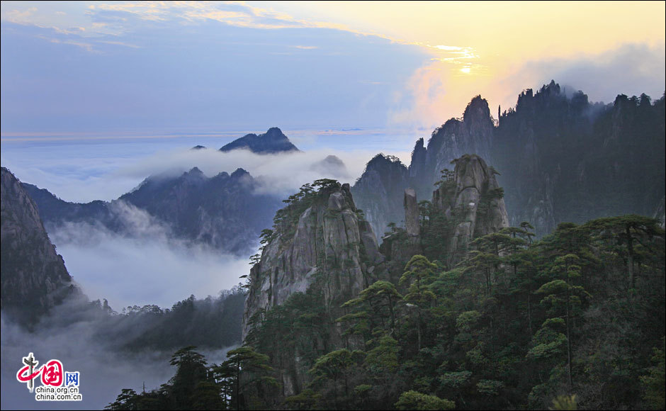 Breathtaking view of Mount Huangshan