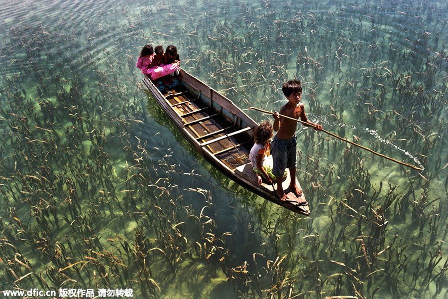 Life of the 'Sea Gypsies' on water