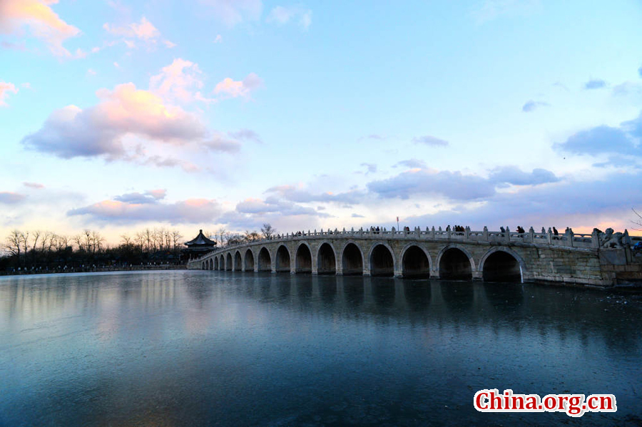 Scenery of Summer Palace after heavy smog