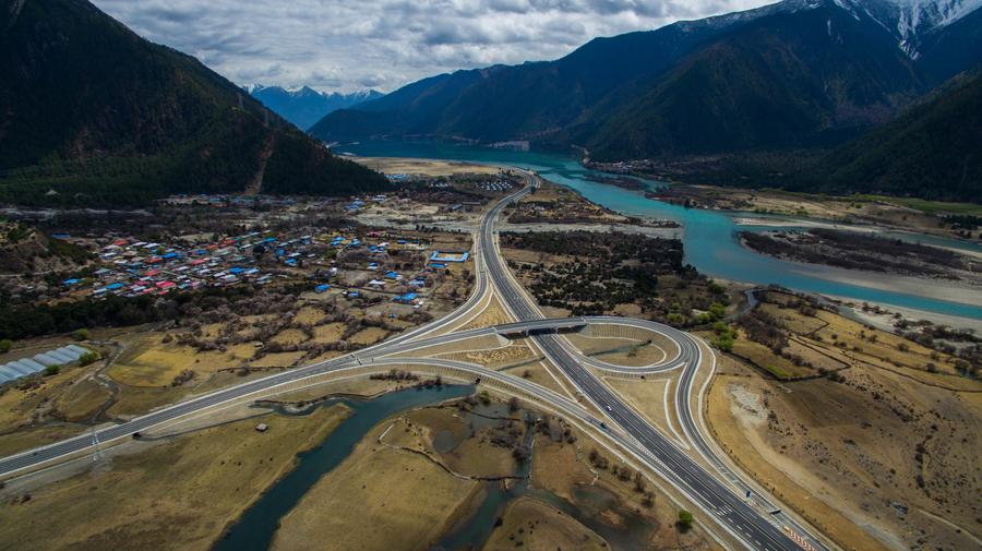 Scenery of Lhasa-Nyingchi High Grade Highway in Tibet