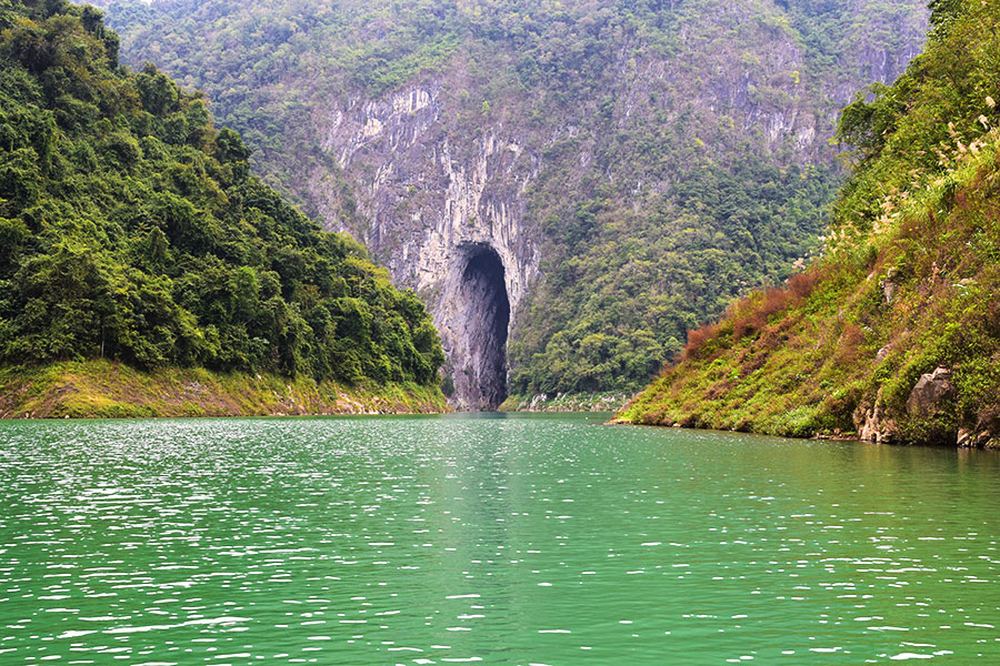 Scenery of Longtan hydropower station in South China's Guangxi