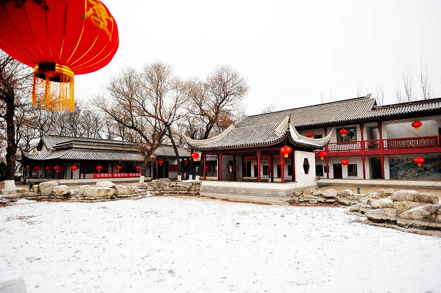 Frequent snowfall boosts winter tourism in Zhangjiakou, Hebei province