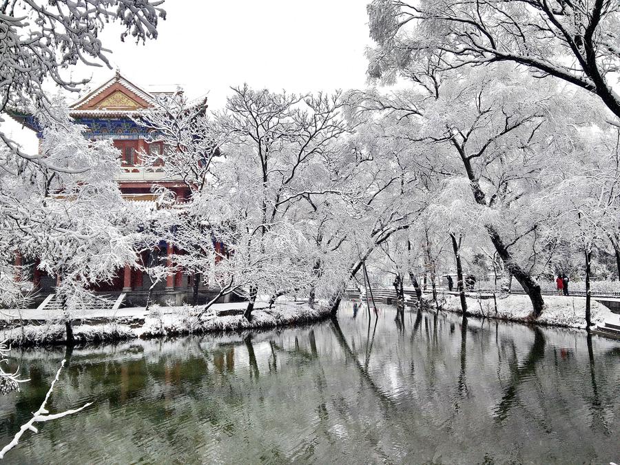 Snow scenery at Pingliang city in Gansu