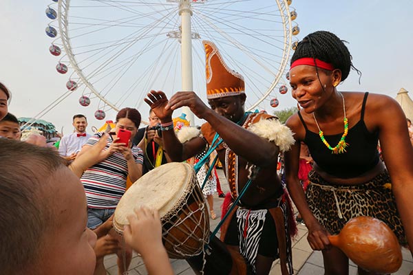 Carnival on at Shijingshan Amusement Park