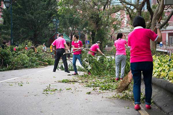 Typhoon-hit Macao to resume group tourism service