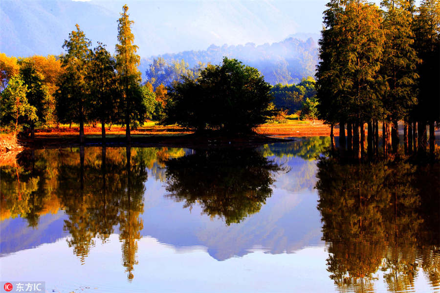 Picturesque Qishu Lake in morning light