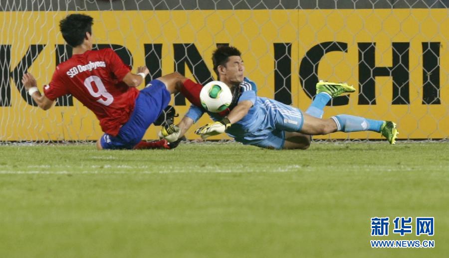 東亞杯：曾誠奮勇屢救險(xiǎn) 國(guó)足0:0戰(zhàn)平韓國(guó)