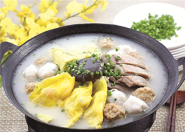 Spring Festival fare you'll find on Shanghai tables