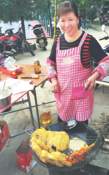 Houhuang village an oasis of clam