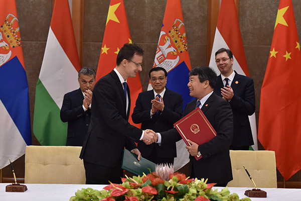 China agrees railway deals with Hungary, Serbia