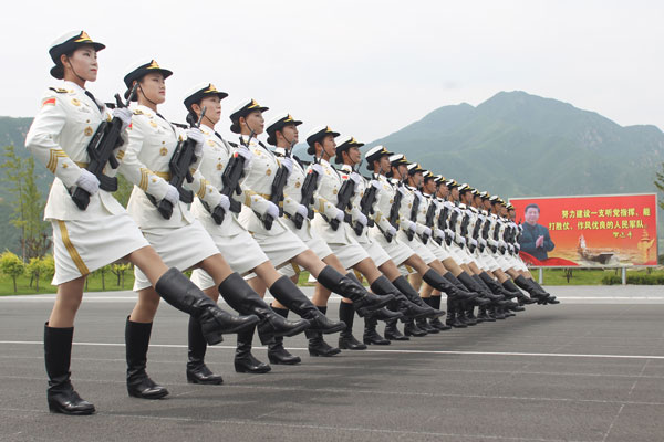 China rehearses V-Day parade