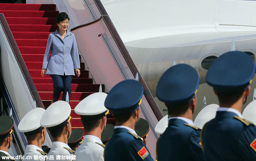 World leaders arrive at Beijing for victory parade