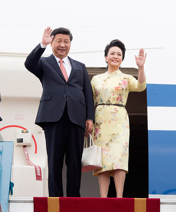 Chinese president arrives in Vietnam for state visit