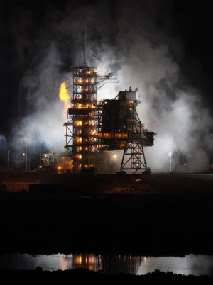 US shuttle Discovery lifts off after two delays