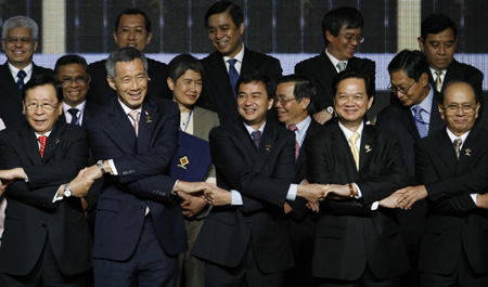 15th ASEAN Summit opens