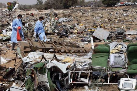 At least 96 dead in Libyan plane crash