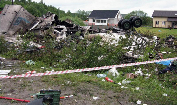 Hitting power line may cause Russia aircrash