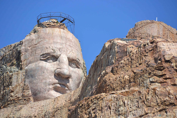 Crazy Horse sculptor's widow carries on mountain dream