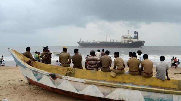 Cyclone grounds ship in India