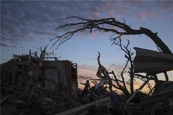 Oklahoma tornado wreaks havoc in US