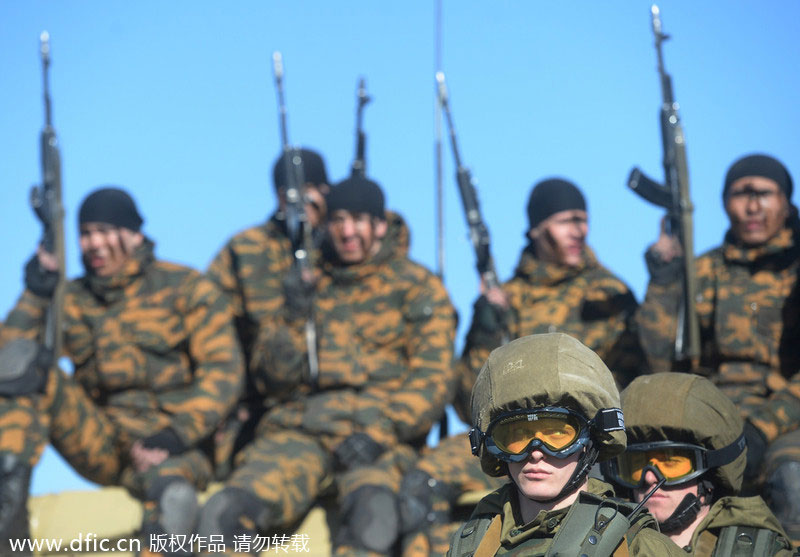 Russian soldiers in training