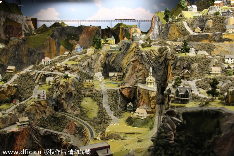 World's largest model railway 'Northlandz'