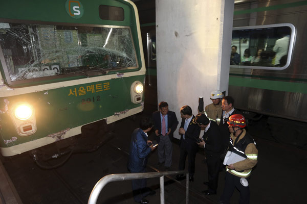 Subway trains crash in South Korean capital, 200 hurt