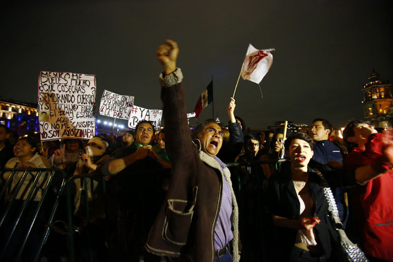 Protests turn ugly in Mexico City